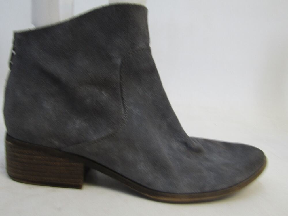 Lucky Brand Womens Size 10 M Gray Suede Ankle Fashion Boots Bootie